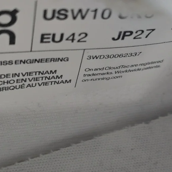 On Cloudpulse (Womens) 10 - Picture 4 of 4